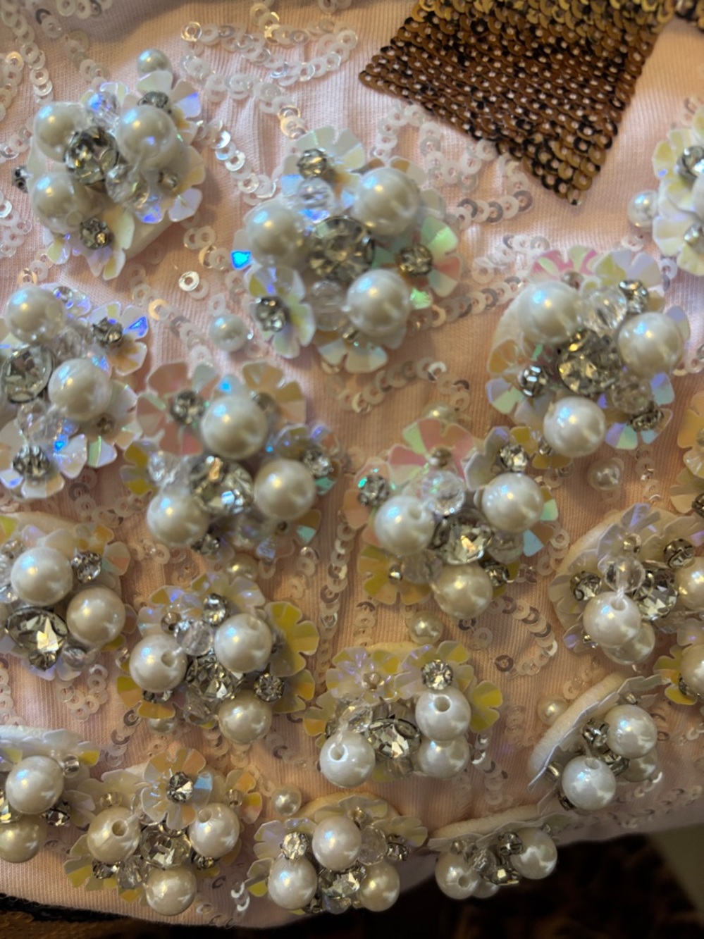 Queen of Sparkles Light Pink Popping Champagne Dresd - Picture 11 of 13